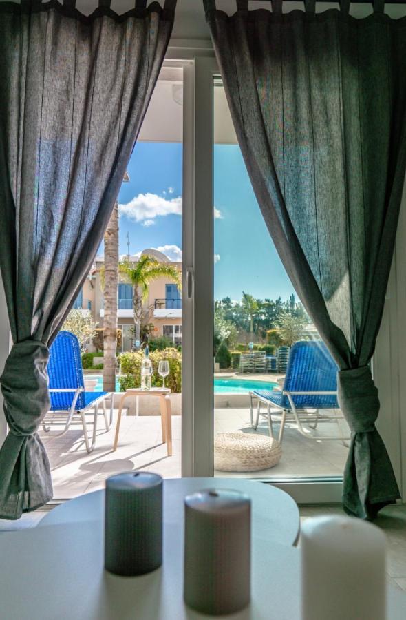 Holiday Cosy Home Paphos 外观 照片